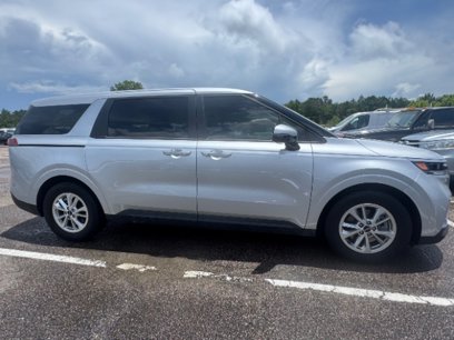 Used 2023 Kia Carnival LX