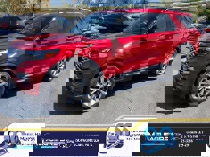 Certified 2023 Ford Explorer Platinum w/ Technology Package