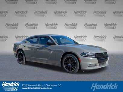 Used 2017 Dodge Charger SE w/ Blacktop Package