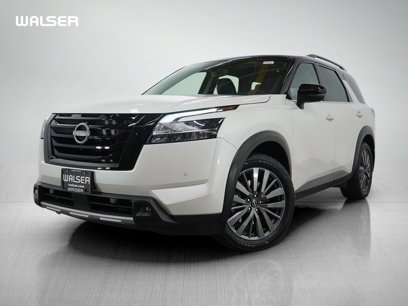 Used 2024 Nissan Pathfinder SL w/ SL Premium Package