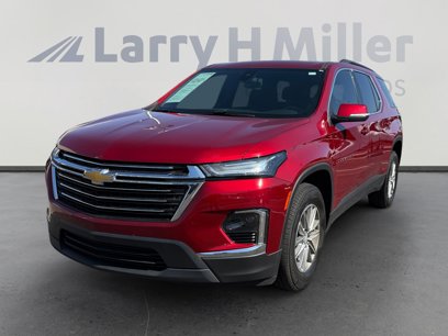 Used 2023 Chevrolet Traverse LT