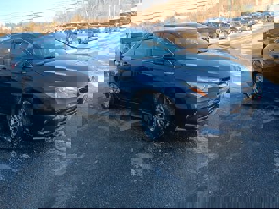 Used 2015 Toyota Camry XLE