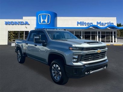 Used 2025 Chevrolet Silverado 2500 Custom w/ Custom Convenience Package