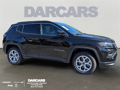 New 2025 Jeep Compass Latitude w/ Sun and Sound Group