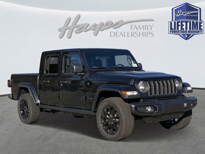New 2025 Jeep Gladiator Sport
