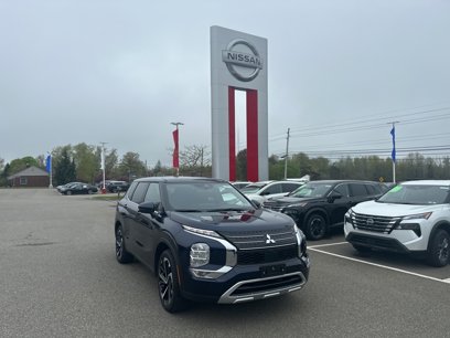 Used 2024 Mitsubishi Outlander SE