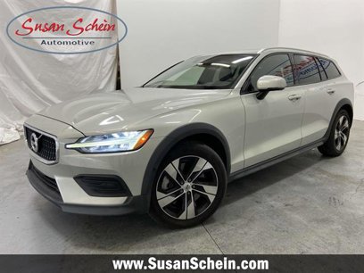Used 2020 Volvo V60 T5 Cross Country