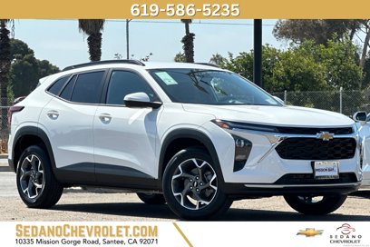 New 2025 Chevrolet Trax LT w/ Driver Confidence Package