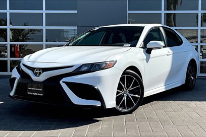 Used 2024 Toyota Camry SE
