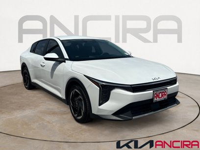 Certified 2025 Kia K4 EX