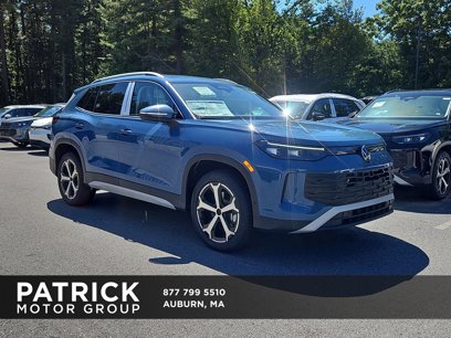 New 2025 Volkswagen Tiguan SE