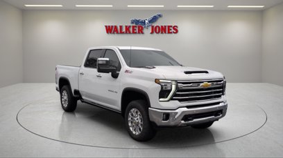 New 2025 Chevrolet Silverado 2500 LTZ w/ LTZ Premium Package