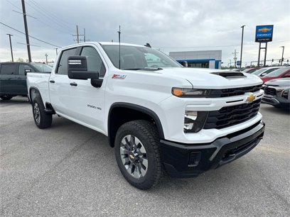New 2025 Chevrolet Silverado 2500 Custom w/ Custom Value Package