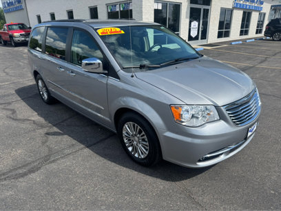 Used 2015 Chrysler Town & Country Touring-L w/ Driver Convenience Group