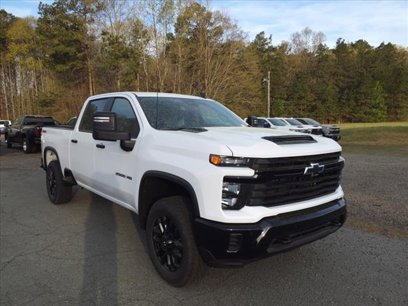 New 2025 Chevrolet Silverado 2500 Custom w/ Custom Value Package