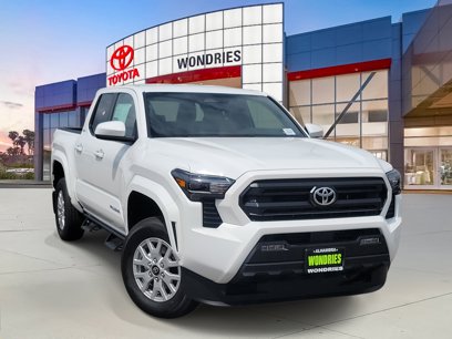 New 2025 Toyota Tacoma SR5