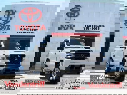 Used 2024 Nissan Frontier S