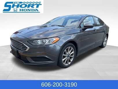 Used 2017 Ford Fusion SE w/ Fusion SE Technology Package