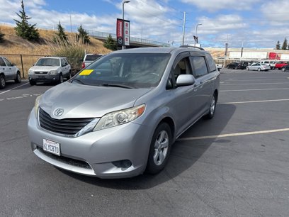 Used 2011 Toyota Sienna LE