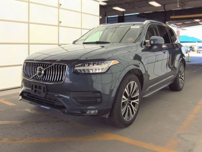 Used 2021 Volvo XC90 T5 Momentum w/ Climate Package