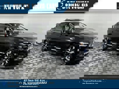 New 2024 Volvo S90 T8 Ultimate w/ Lounge Package