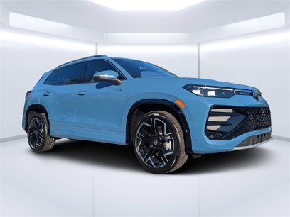 New 2025 Volkswagen Tiguan SEL R-Line