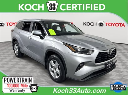 Used 2024 Toyota Highlander LE