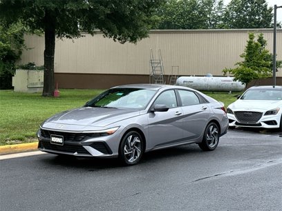 New 2025 Hyundai Elantra Sport w/ Cargo Package