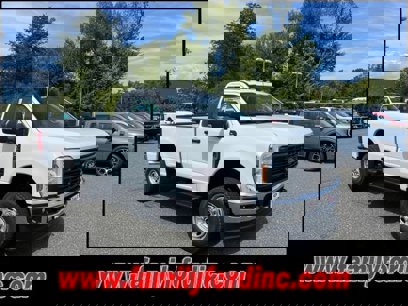 New 2026 Ford F250 XL