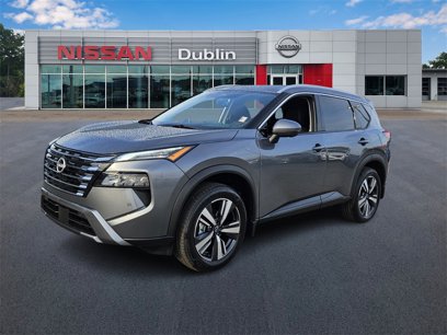 New 2025 Nissan Rogue SL