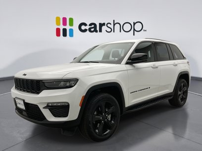 Used 2024 Jeep Grand Cherokee Limited w/ Black Appearance Package