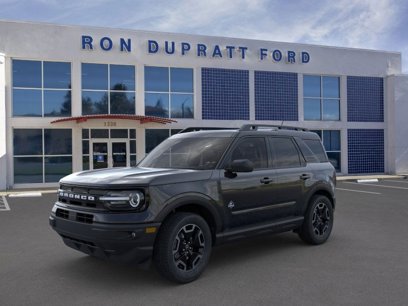 New 2024 Ford Bronco Sport Outer Banks w/ Tech Package