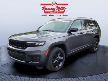 Used 2022 Jeep Grand Cherokee L Laredo