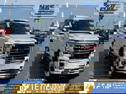 Used 2024 GMC Yukon XL SLT w/ SLT Luxury Package