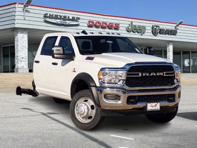 New 2024 RAM 5500 Tradesman w/ Chrome Appearance Group