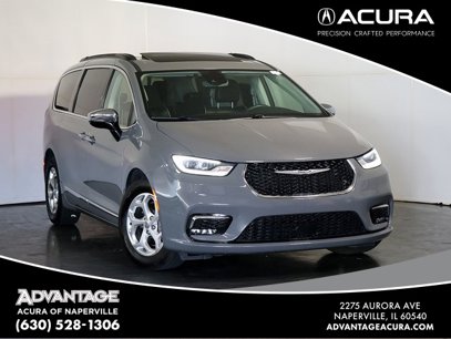 Used 2023 Chrysler Pacifica Limited