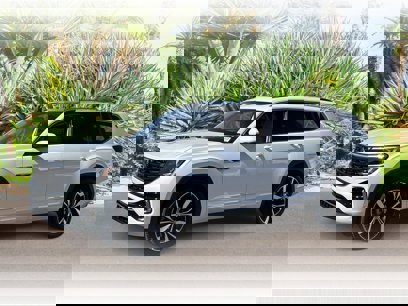 New 2025 Volkswagen Atlas SEL Premium R-Line