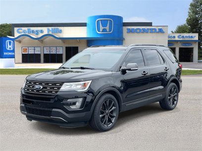 Used 2017 Ford Explorer XLT w/ Equipment Group 202A