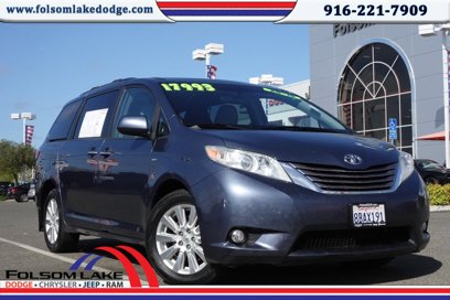Used 2017 Toyota Sienna XLE