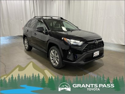 New 2025 Toyota RAV4 XLE Premium w/ Weather Package