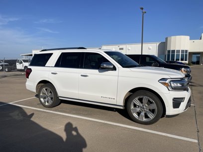 Used 2024 Ford Expedition Platinum