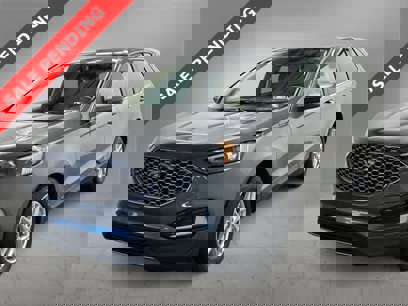 Used 2023 Ford Edge SEL