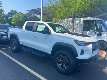 New 2025 Chevrolet Colorado ZR2 w/ Technology Package