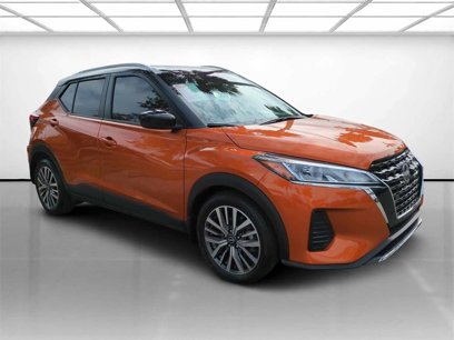 Used 2023 Nissan Kicks SV