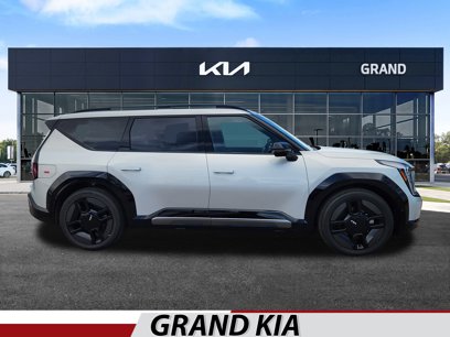 New 2026 Kia EV9 GT-Line