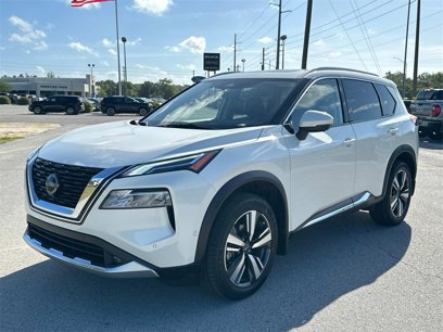 Used 2022 Nissan Rogue Platinum w/ Head-Up Display Package