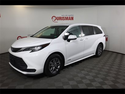 Used 2021 Toyota Sienna LE