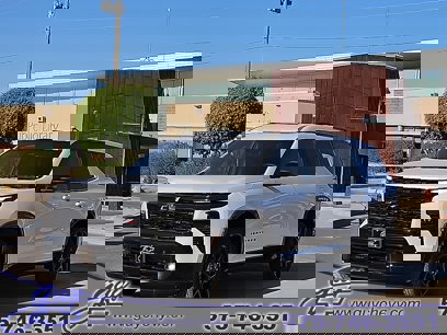 New 2025 Chevrolet Traverse RS