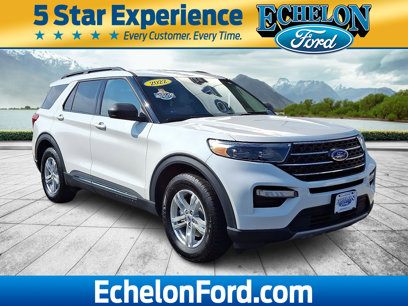 Certified 2022 Ford Explorer XLT w/ Equipment Group 202A