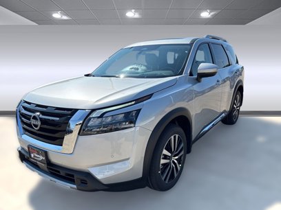 New 2025 Nissan Pathfinder Platinum